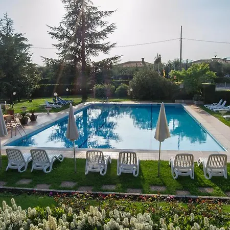 Liana Albisano Appart hôtel Torri Del Benaco