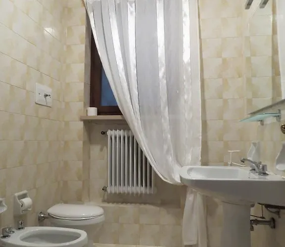 Apartmanhotel Liana Albisano 3*