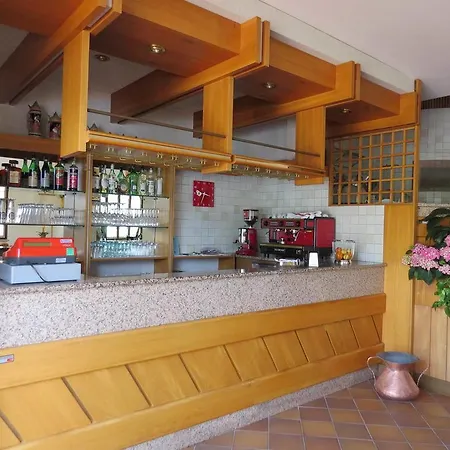 Liana Albisano Aparthotel Torri Del Benaco