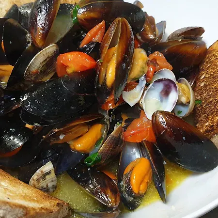 Liana Albisano Apart Otel 3*